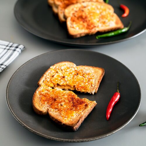 Chilli cheese toast