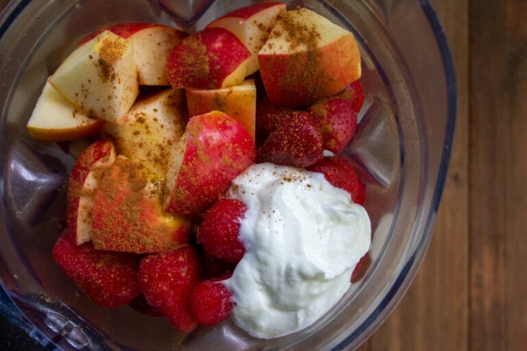 Strawberry Apple Smoothie Golden Truffle