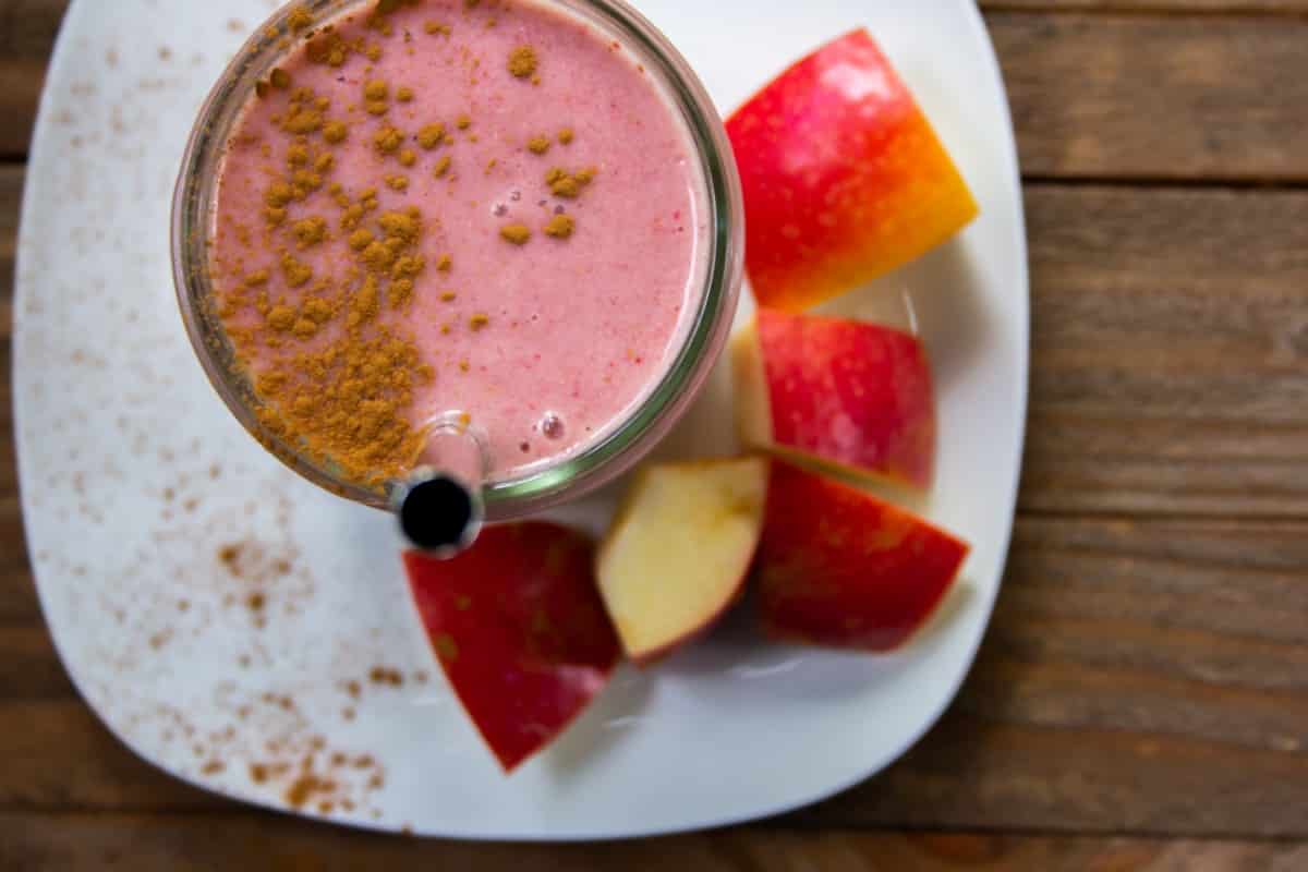 Strawberry apple smoothie