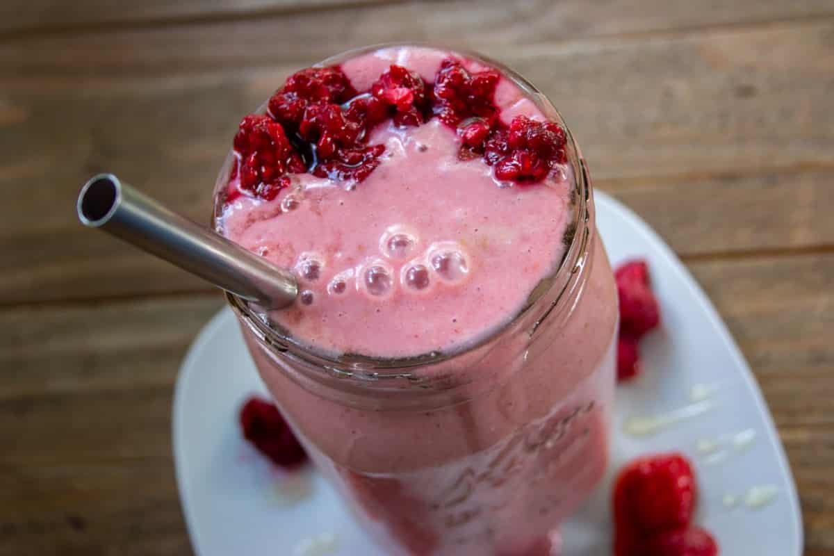 Strawberry raspberry smoothie