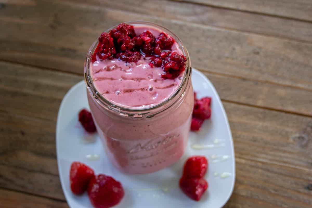 Strawberry raspberry smoothie