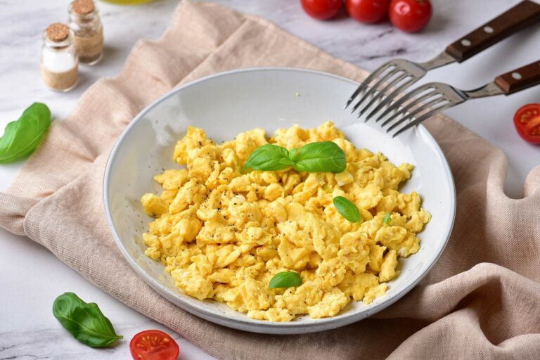 45 Best Seasonings for Scrambled Eggs Golden Truffle