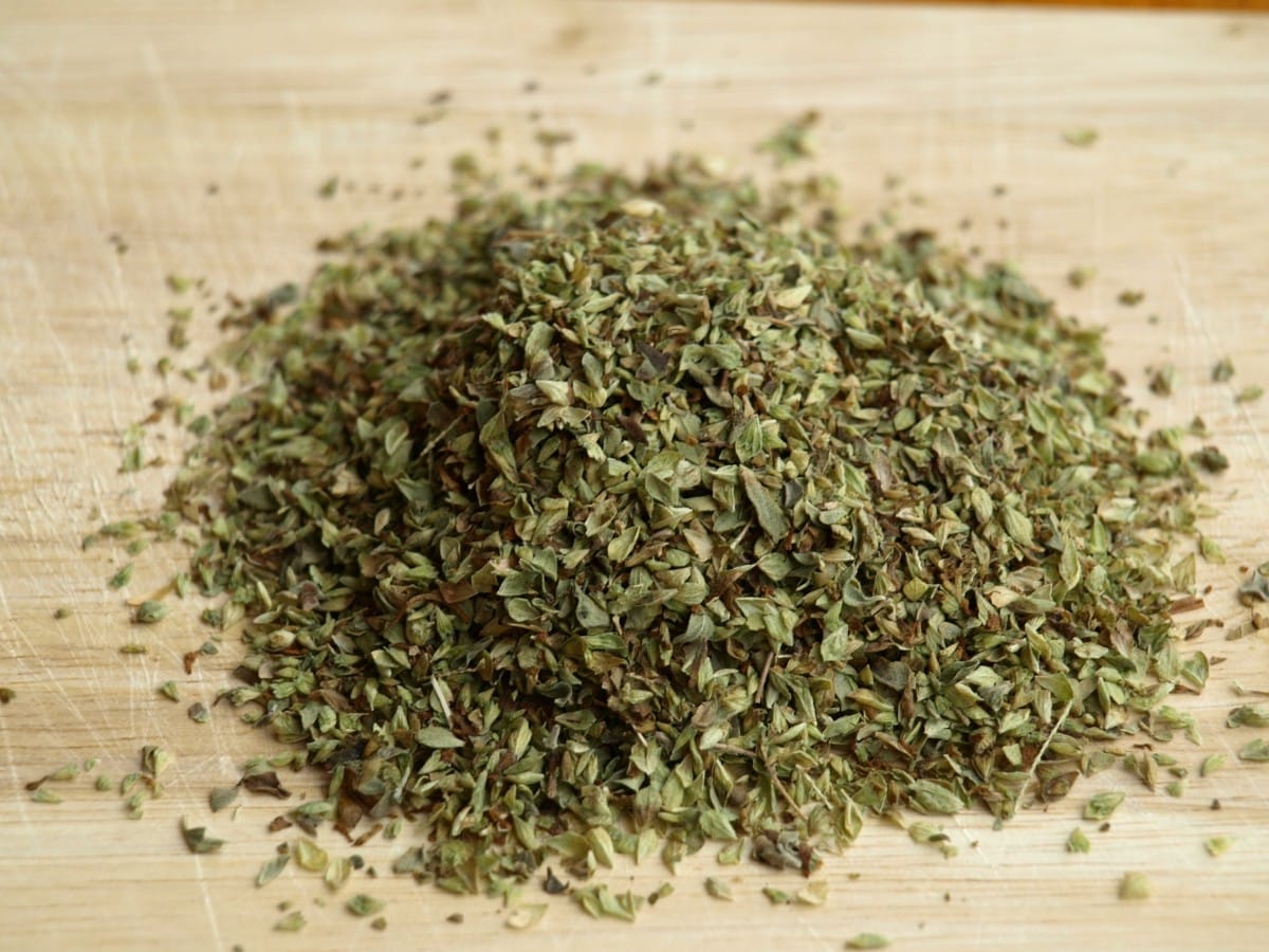 Dried parsley