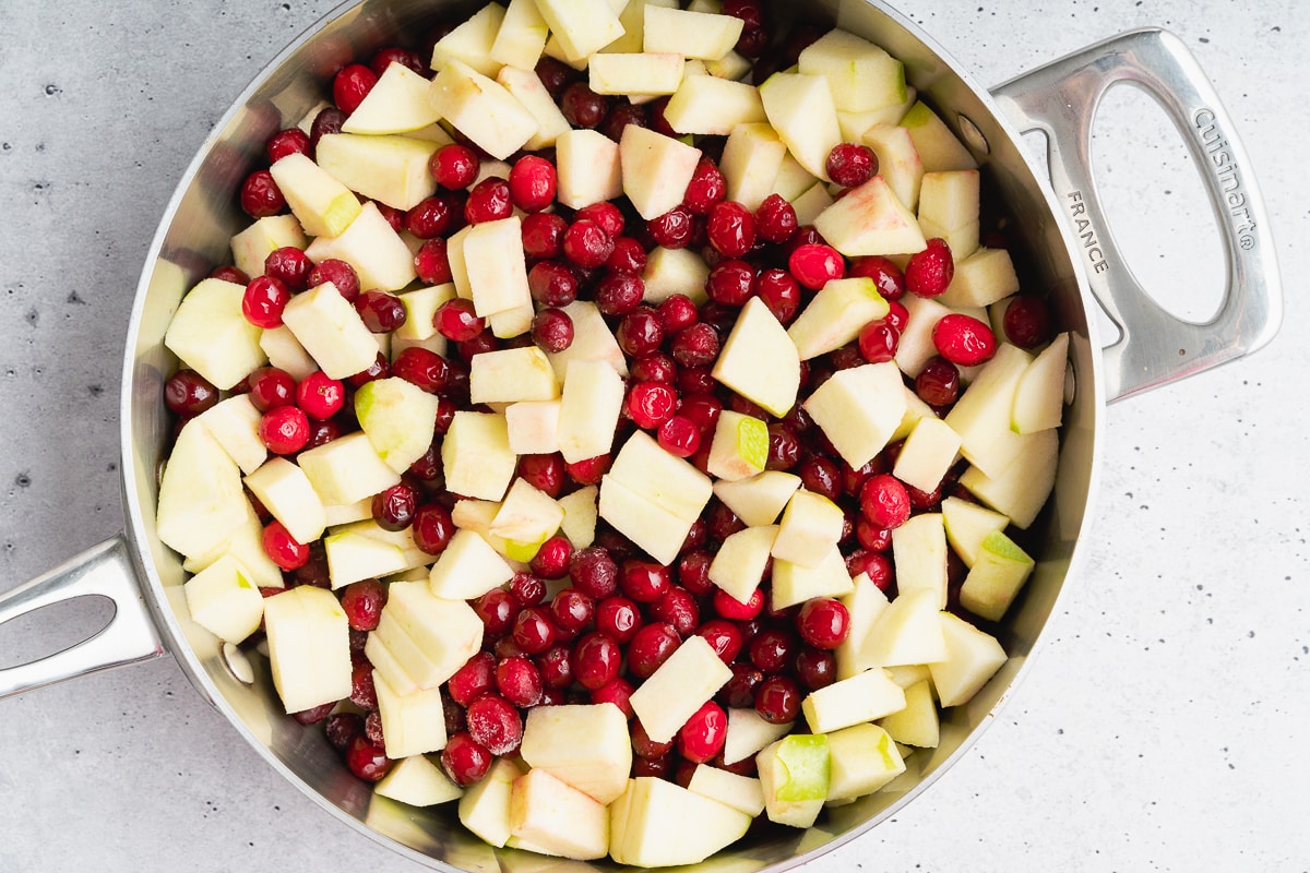 Making the compote