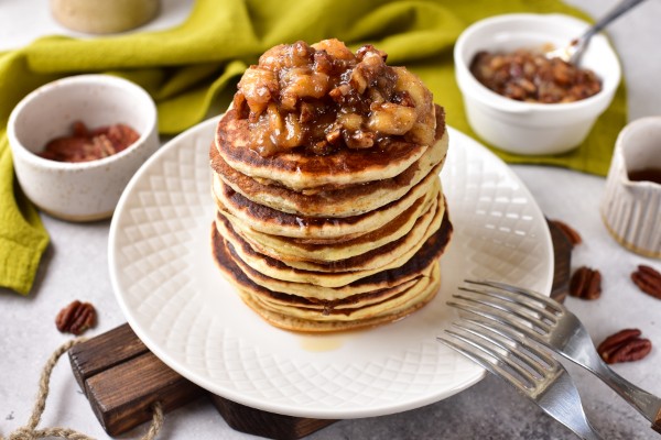 Banana foster pancakes