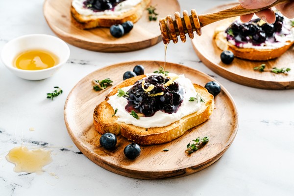 Brunch dessert ideas - Blueberry toast