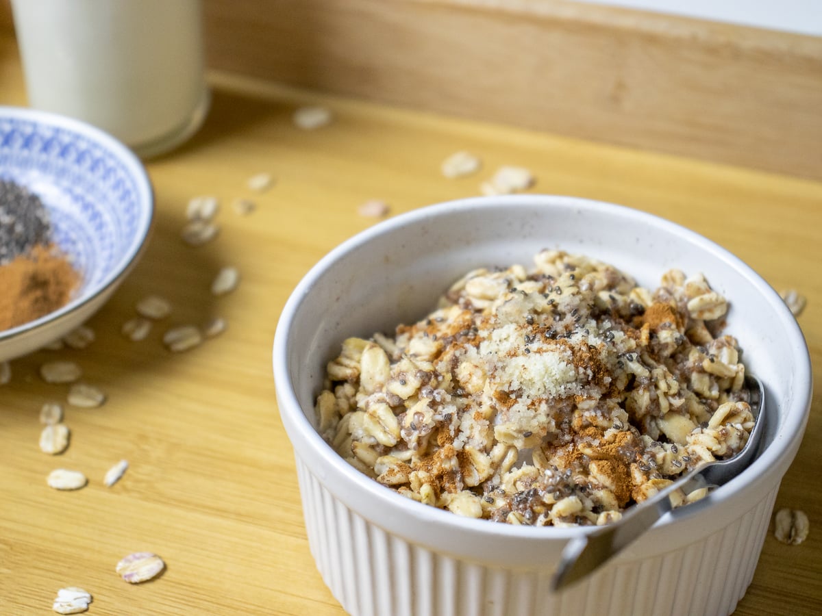 Cinnamon Overnight Oats | Golden Truffle