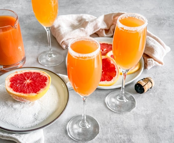 Grapefruit mimosa