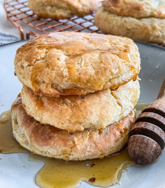 What to serve with biscuits - Honey