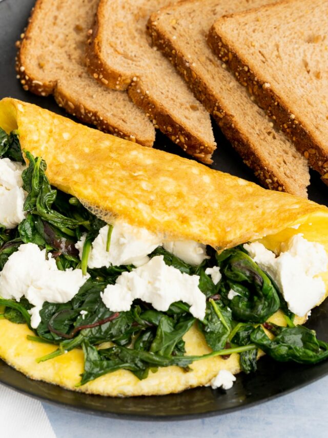 How To Make Spinach And Goat Cheese Omelette Golden Truffle