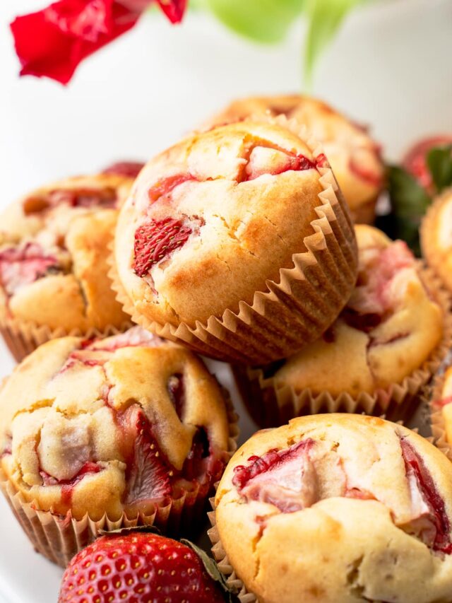 How To Make Gluten-Free Strawberry Muffins